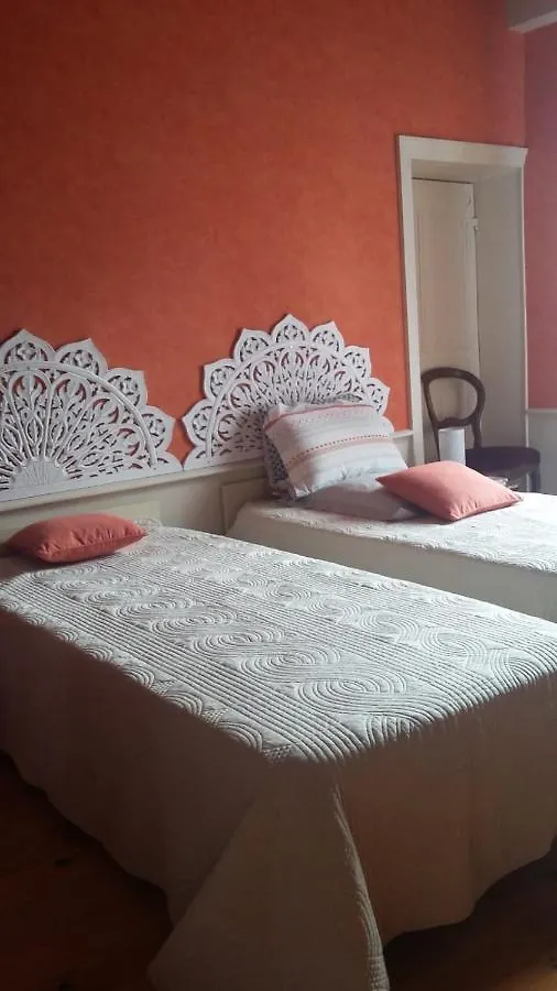 Domaine Des Chabriers Bed and Breakfast Ourches