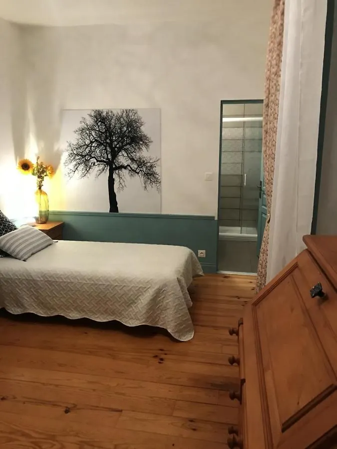 Bed & Breakfast Domaine Des Chabriers Bed and Breakfast Ourches
