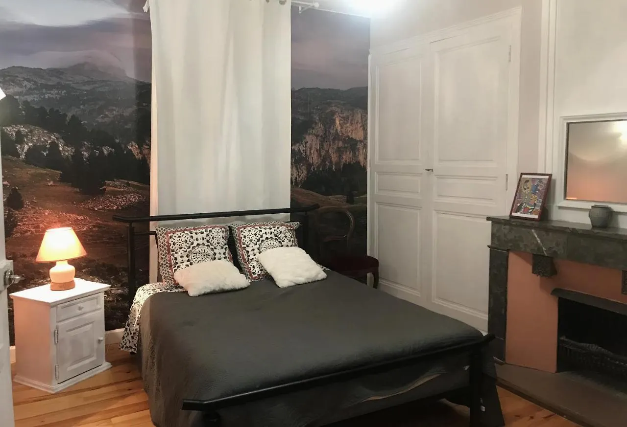 Domaine Des Chabriers Bed and Breakfast Ourches Bed & Breakfast